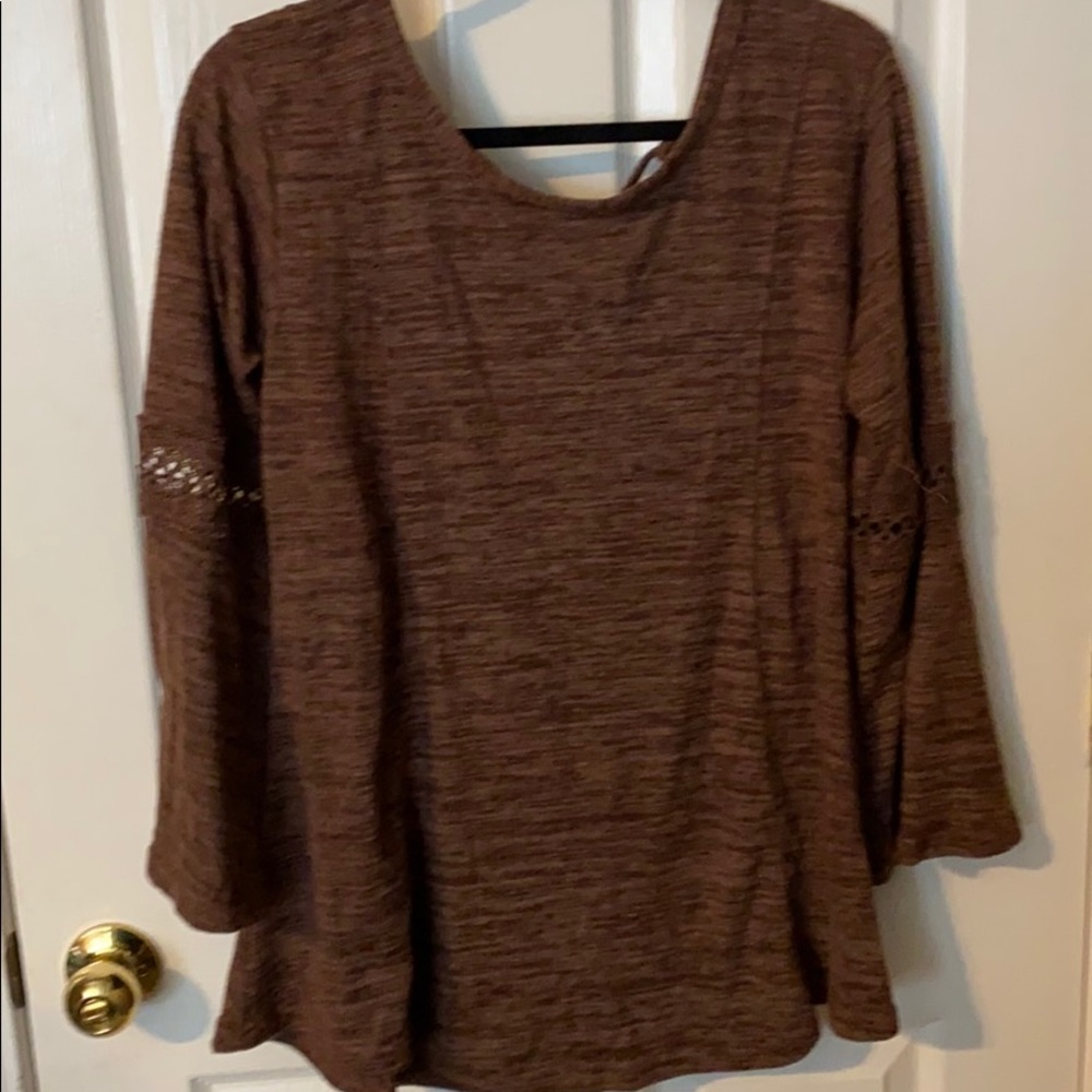 WinWin - brown long sleeve top